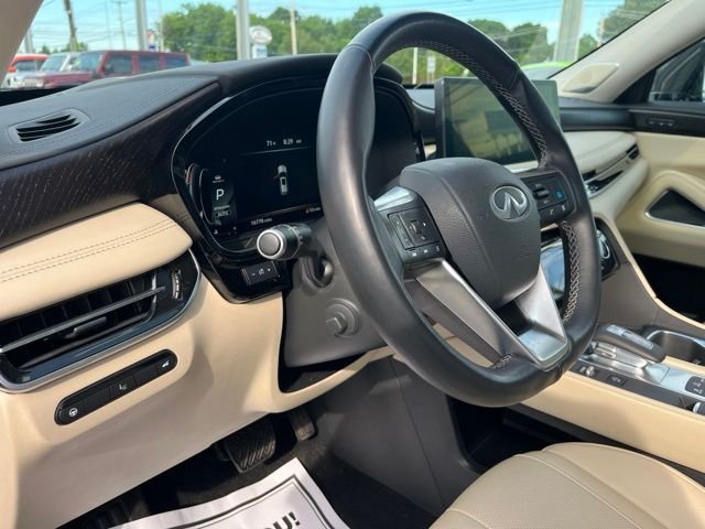 Certified Used 2025 Gray INFINITI Sensory image 11