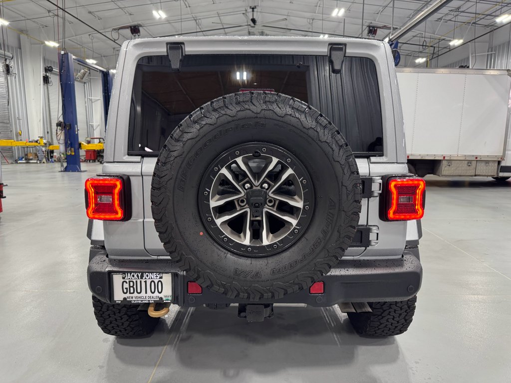 Used 2024 Silver Zynith Clearcoat Jeep Rubicon 392 image 12