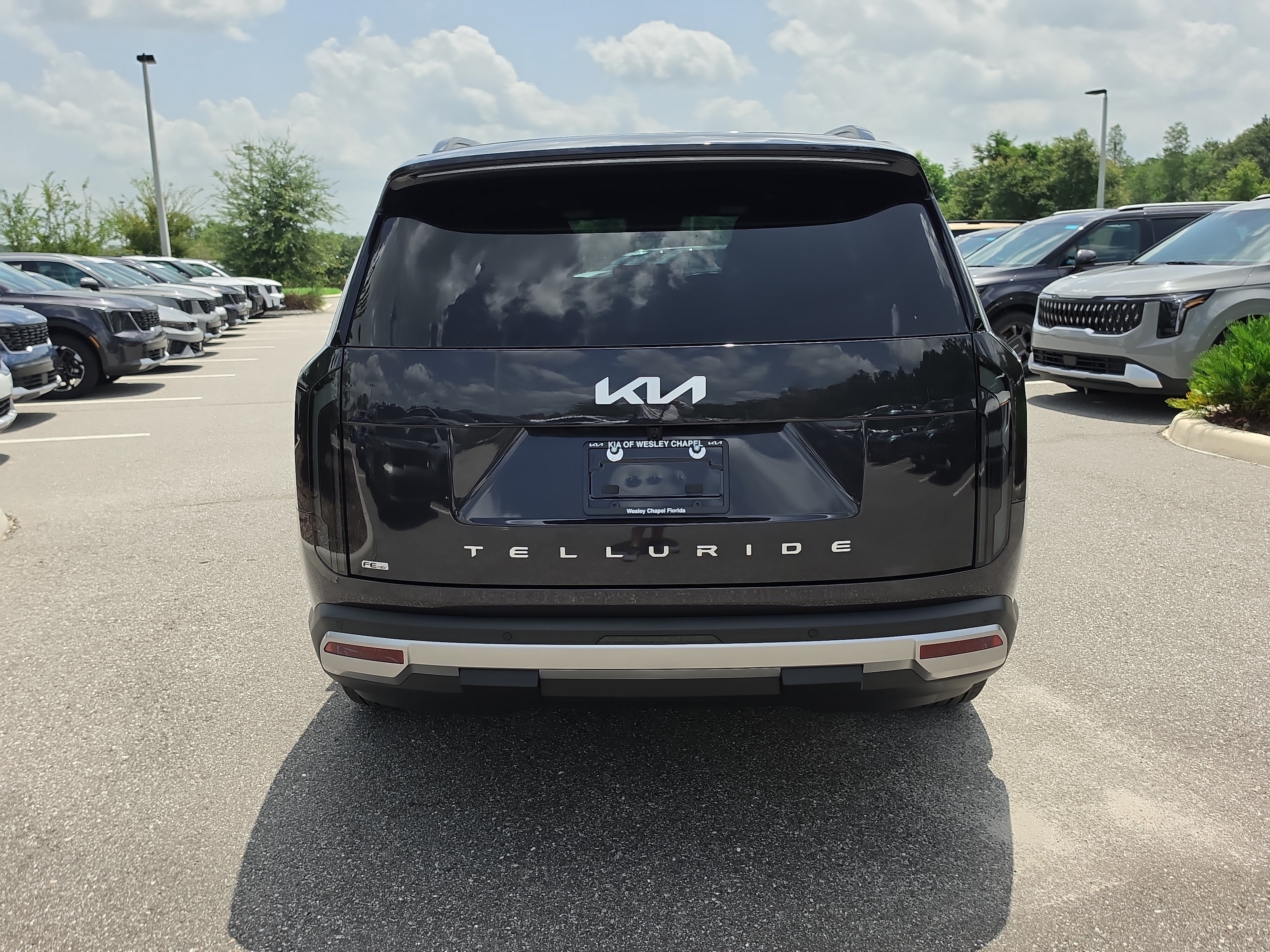 New 2027 Panthera Metal Kia EX image 7