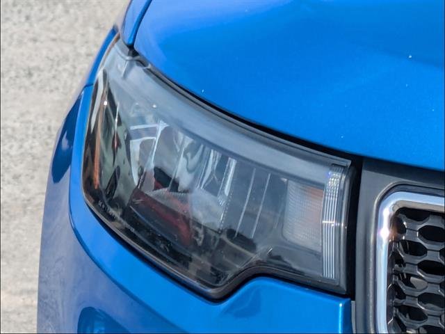 Photo 10