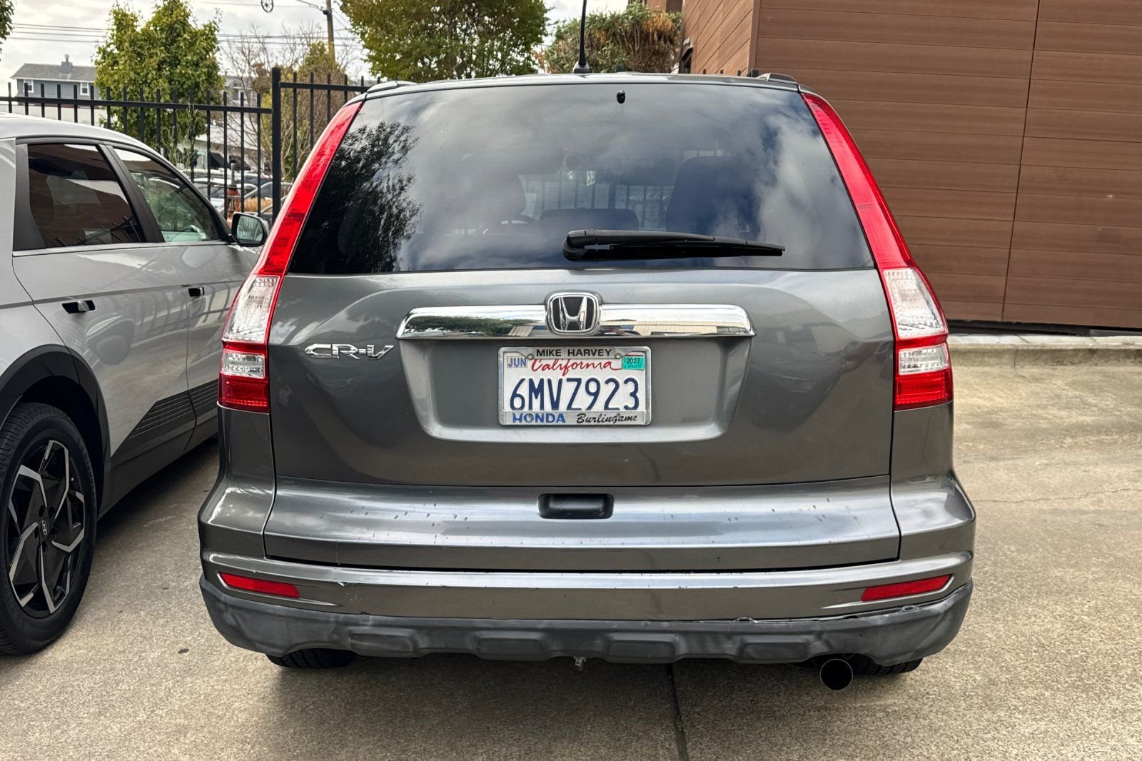 Used 2010 Polished Metal Metallic Honda EX image 6