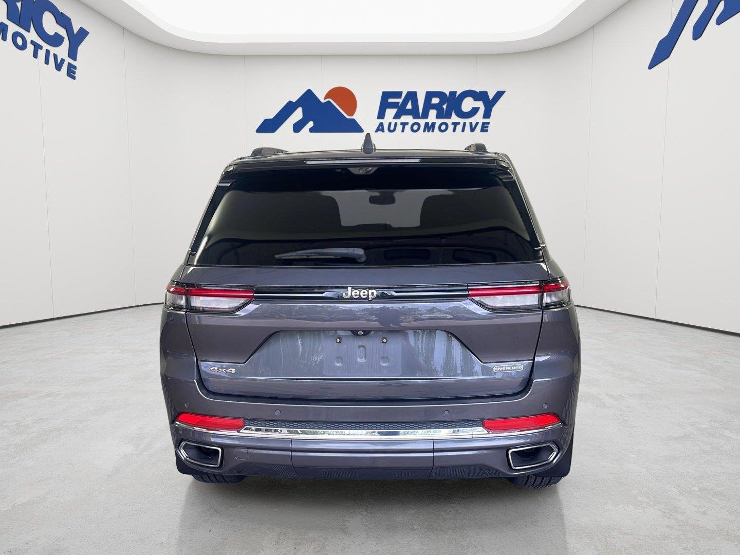 Used 2022 Baltic Gray Metallic Clearcoat Jeep Overland image 8