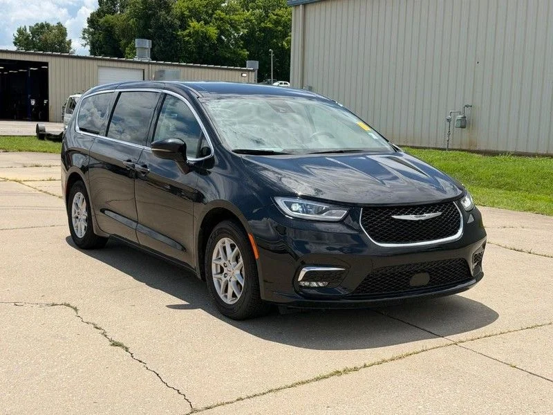 2024 Chrysler Pacifica