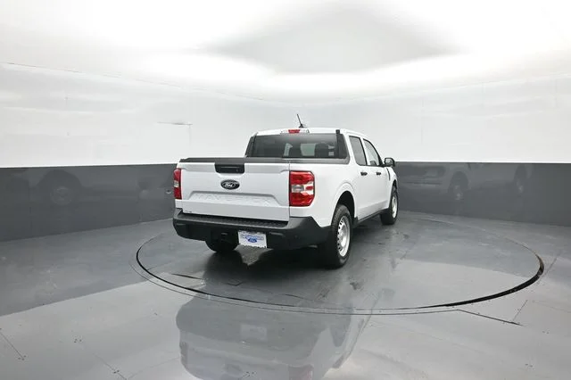 New 2026 Oxford White Ford XL image 7