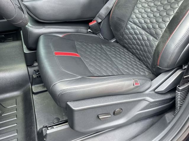 Used 2025 Agate Black Metallic Ford XL image 7