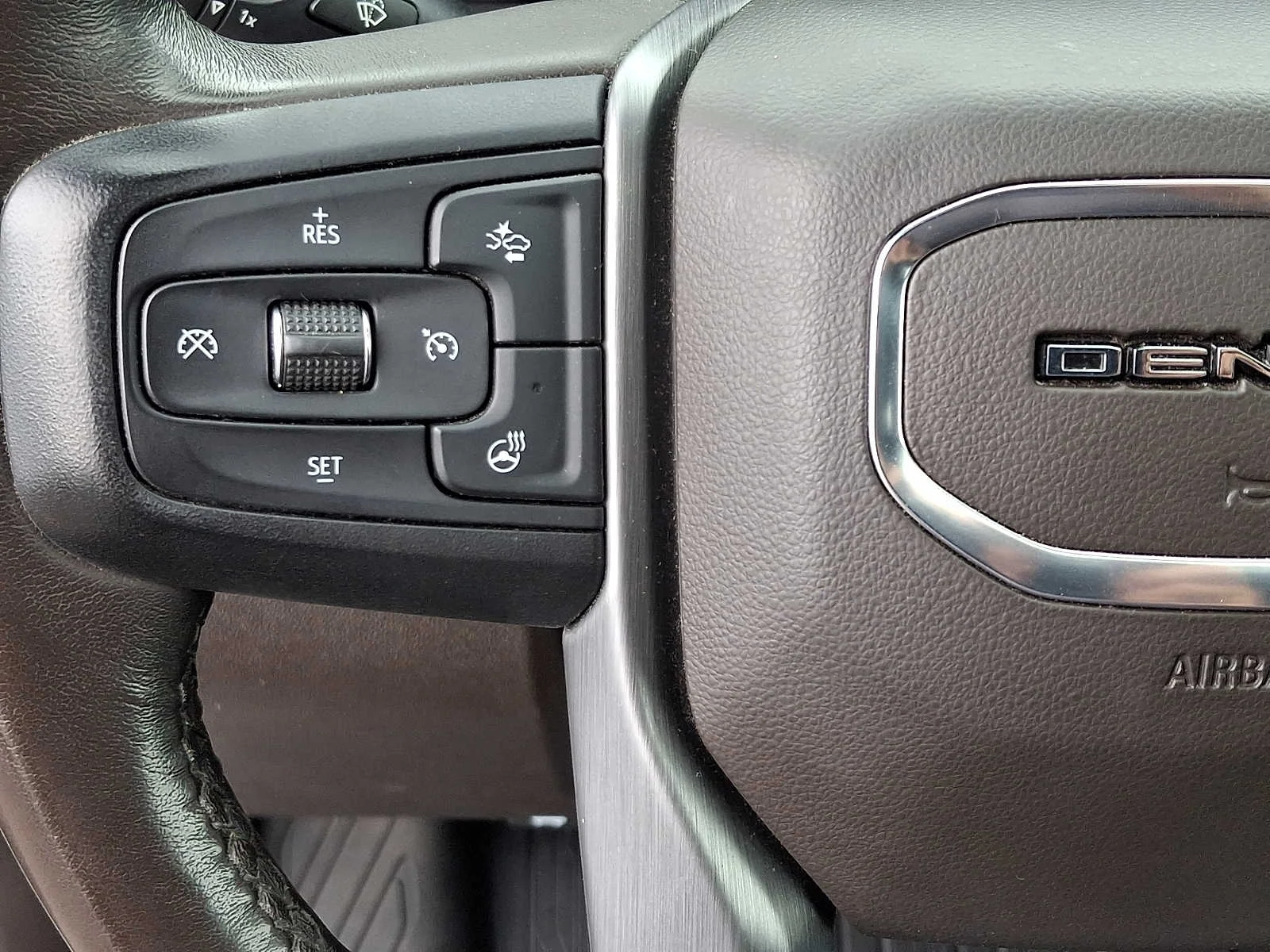 Used 2021 Summit White GMC Denali image 20