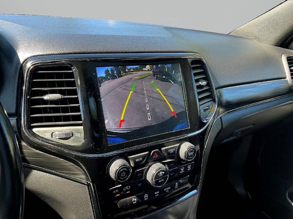 Used 2020 Red Jeep Limited X image 16