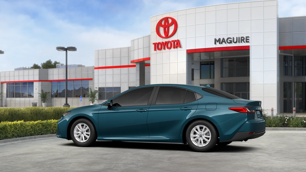 New 2026 Ocean Gem Toyota LE image 18