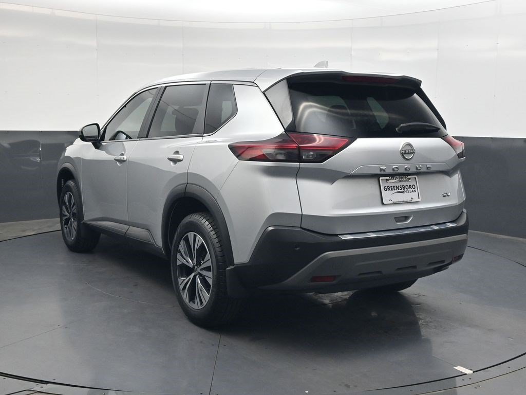 Used 2023 Brilliant Silver Metallic Nissan SV image 5