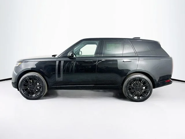 New 2026 Black Land Rover SE image 8