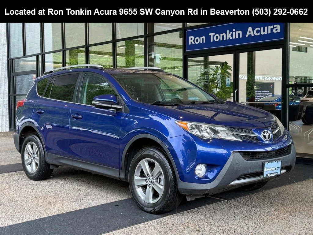 2015 Toyota RAV4 XLE AWD's photo