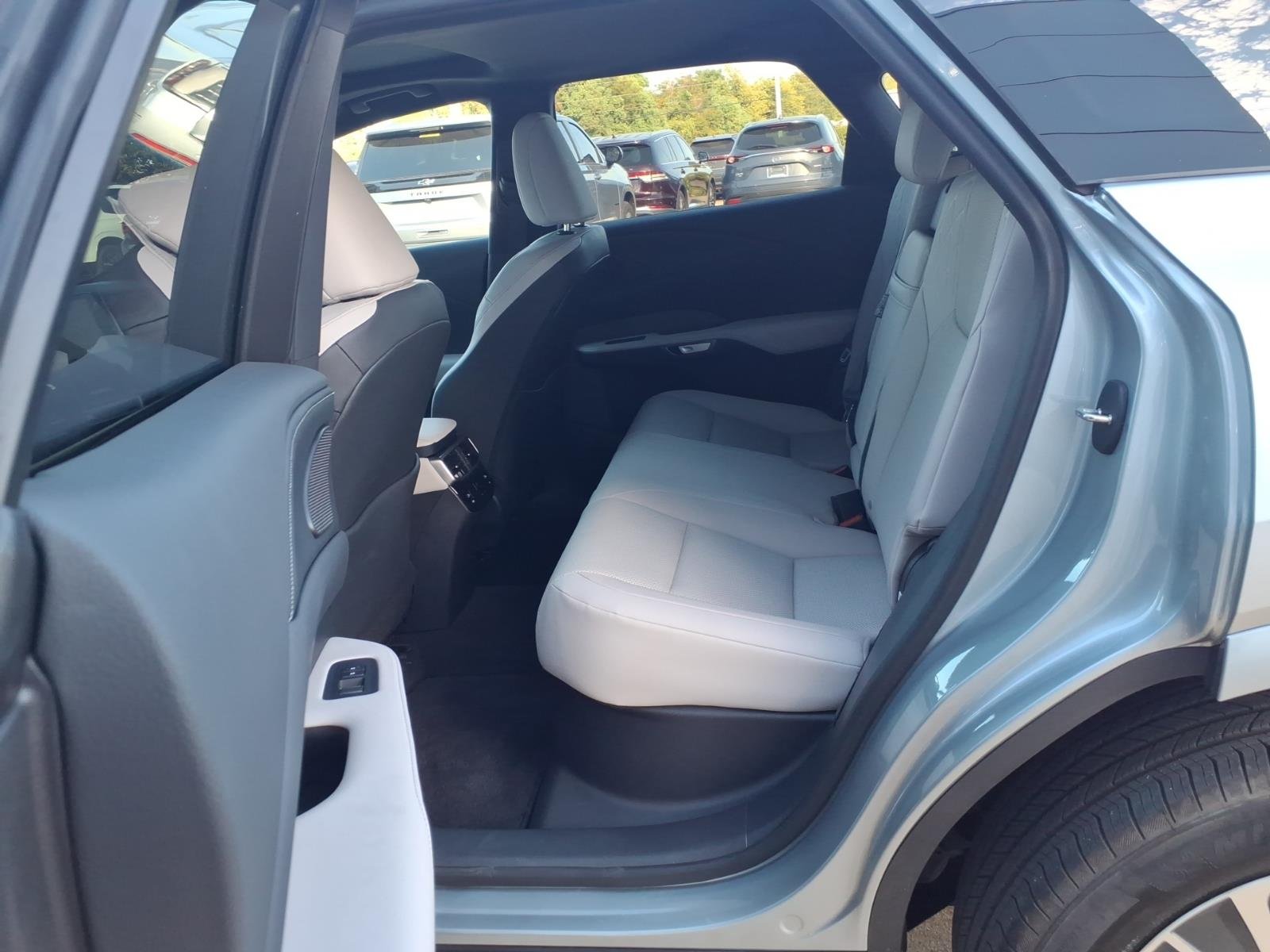 Certified Used 2025 Iridium Lexus  image 16