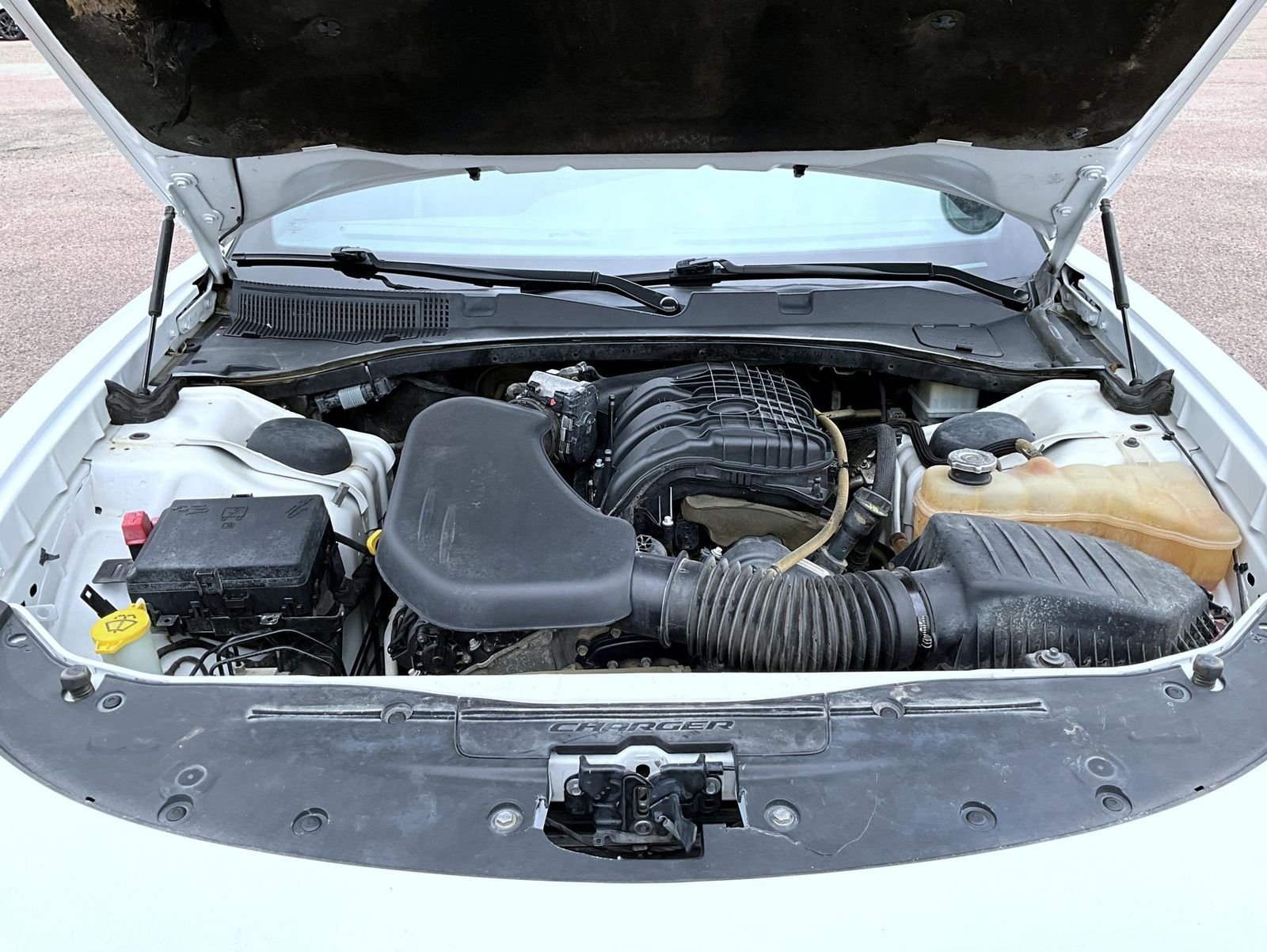 Used 2022 White Dodge Police image 24