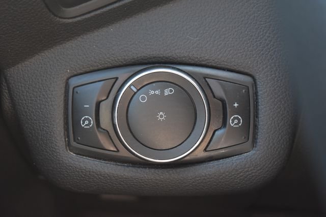 Used 2013 Blue Ford S image 25
