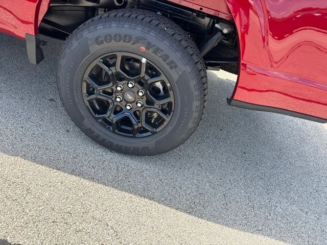 New 2026 Ruby Red Metallic Tinted Clearcoat Ford XLT image 6