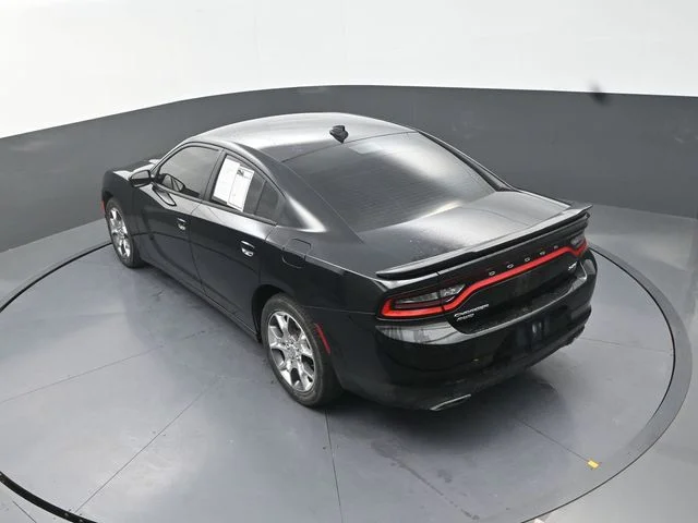 Used 2016 Black Dodge SXT image 15