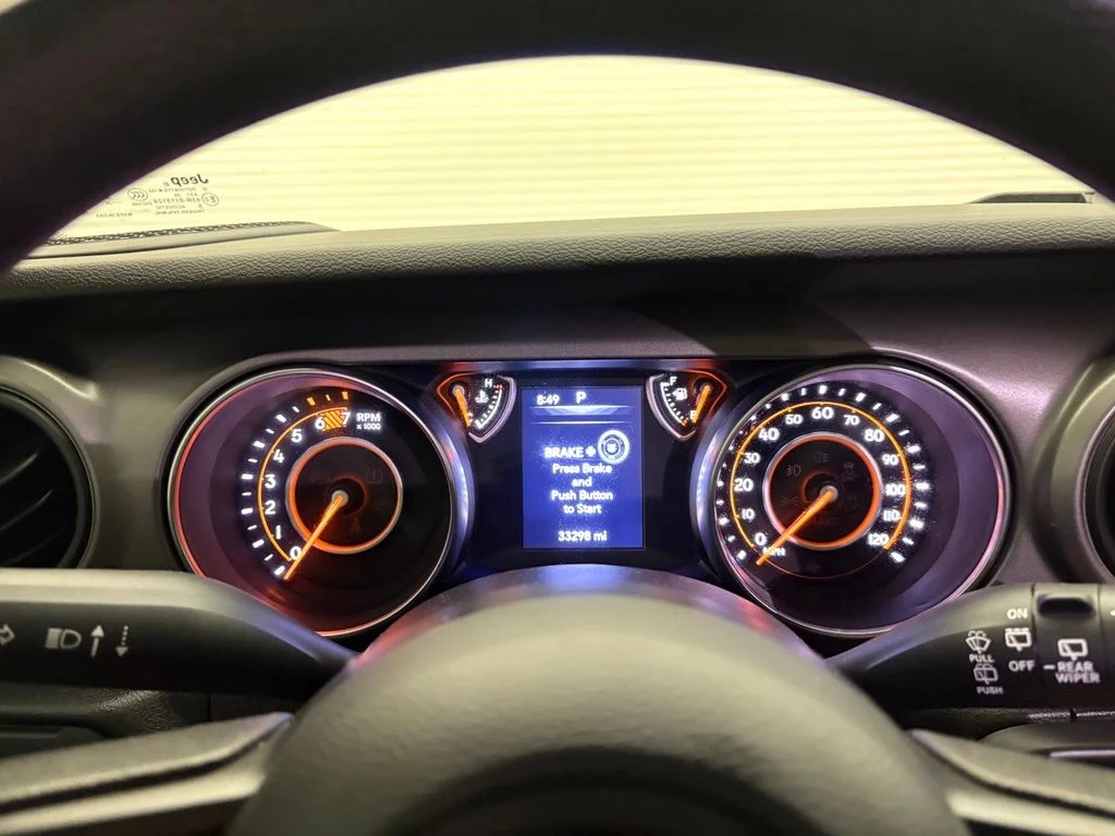 Used 2023 White Jeep Sport image 23