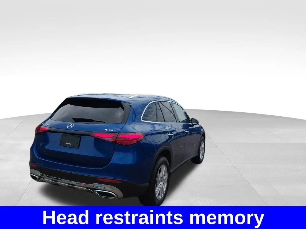 Used 2025  Mercedes-Benz GLC 300 image 9