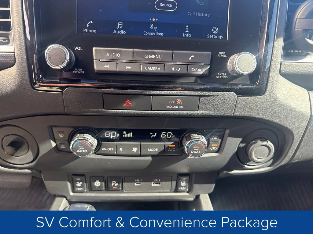 Used 2022 Glacier White Nissan SV image 19
