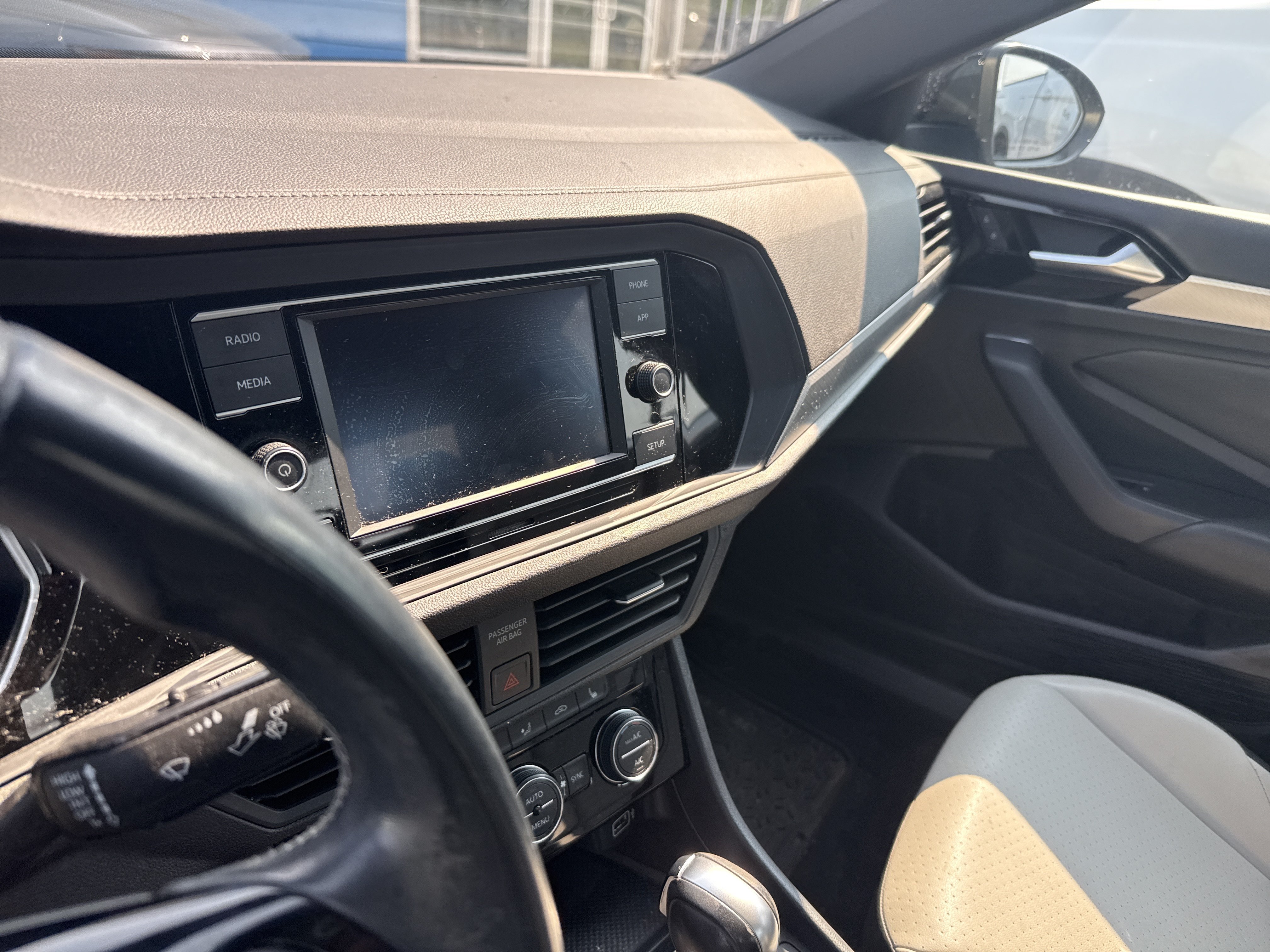 Used 2019 Platinum Gray Metallic Volkswagen R-Line image 10