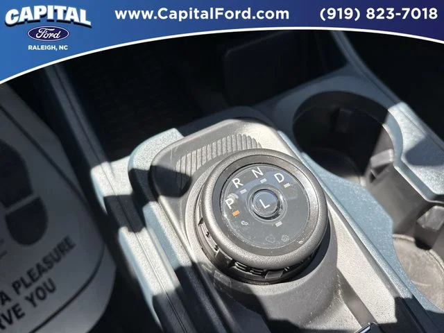 Used 2025 White Ford Lariat image 30