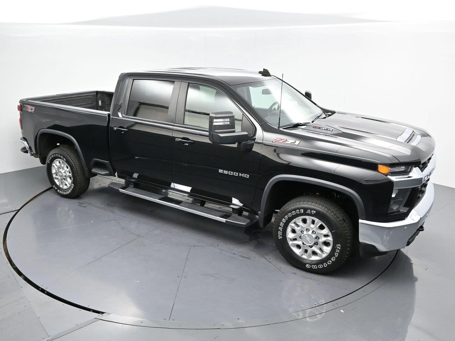 Used 2020 BLACK Chevrolet LT image 37
