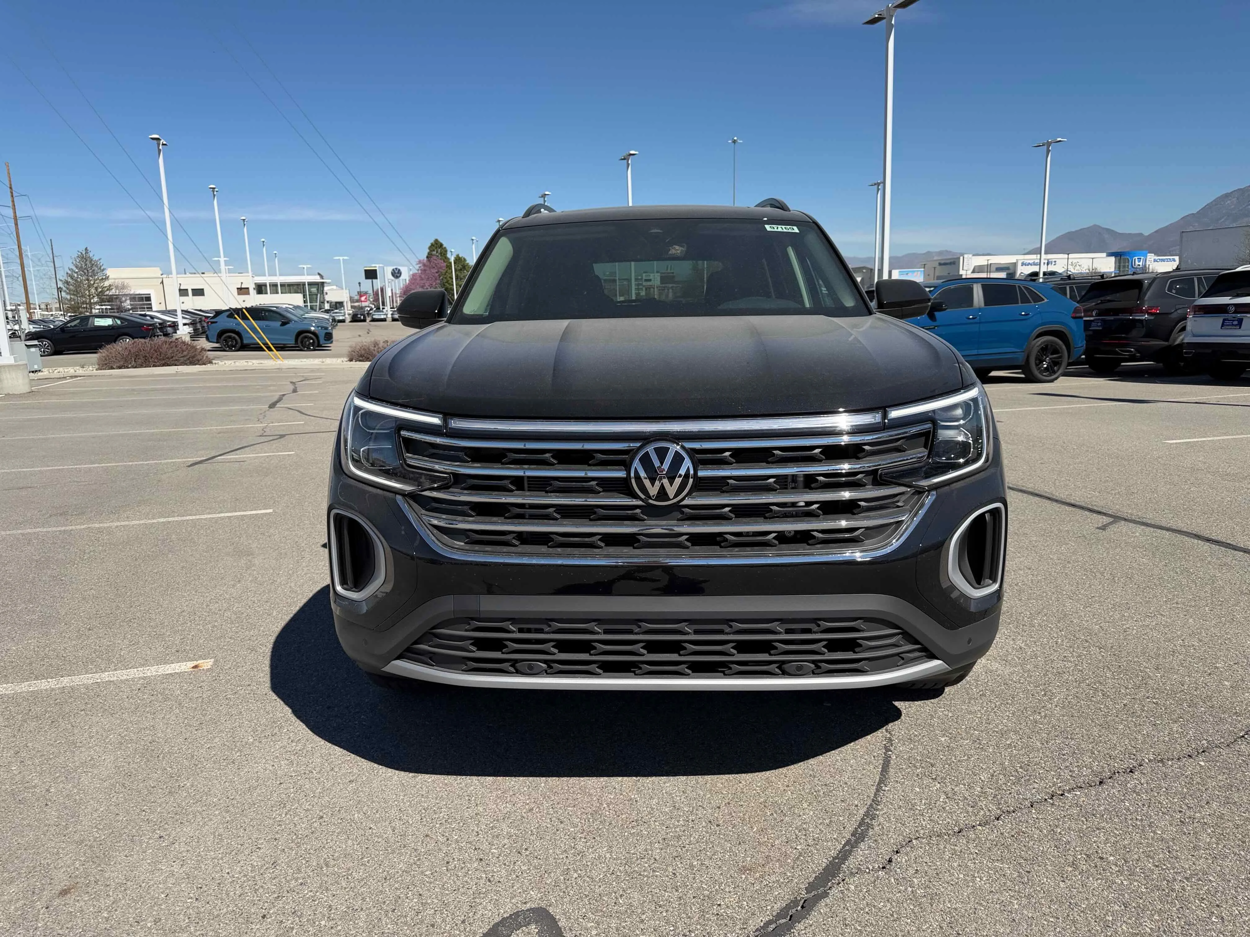 New 2026 Deep Black Volkswagen 2.0T SE w/Technology image 10