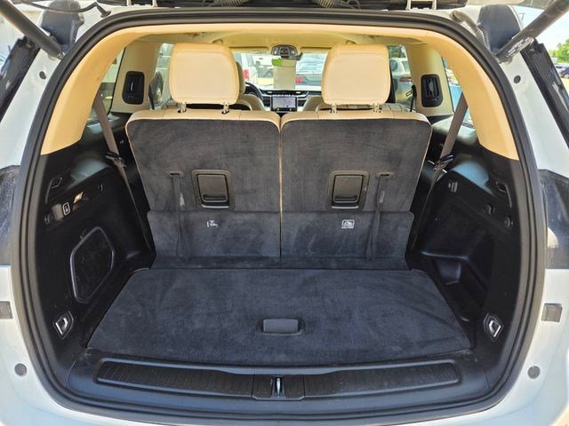 Used 2021 Bright White Clearcoat Jeep Limited image 9