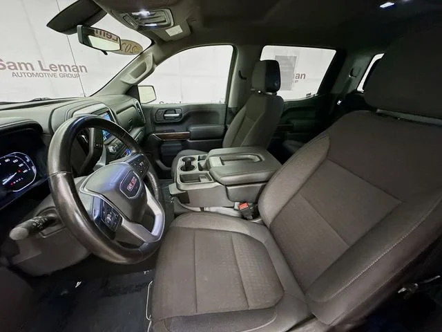 Used 2021 Silver GMC Elevation image 21