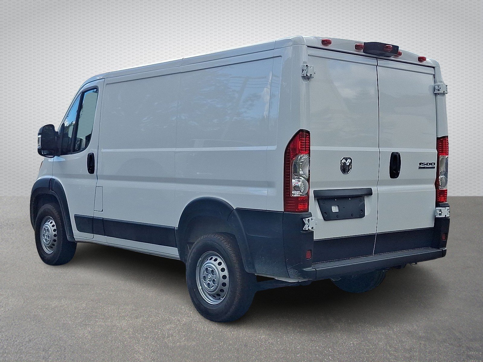 New 2026 Bright White Clear-Coat Exterior Paint RAM Tradesman image 4