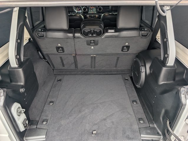 Used 2021 White Jeep Unlimited Rubicon 392 image 14