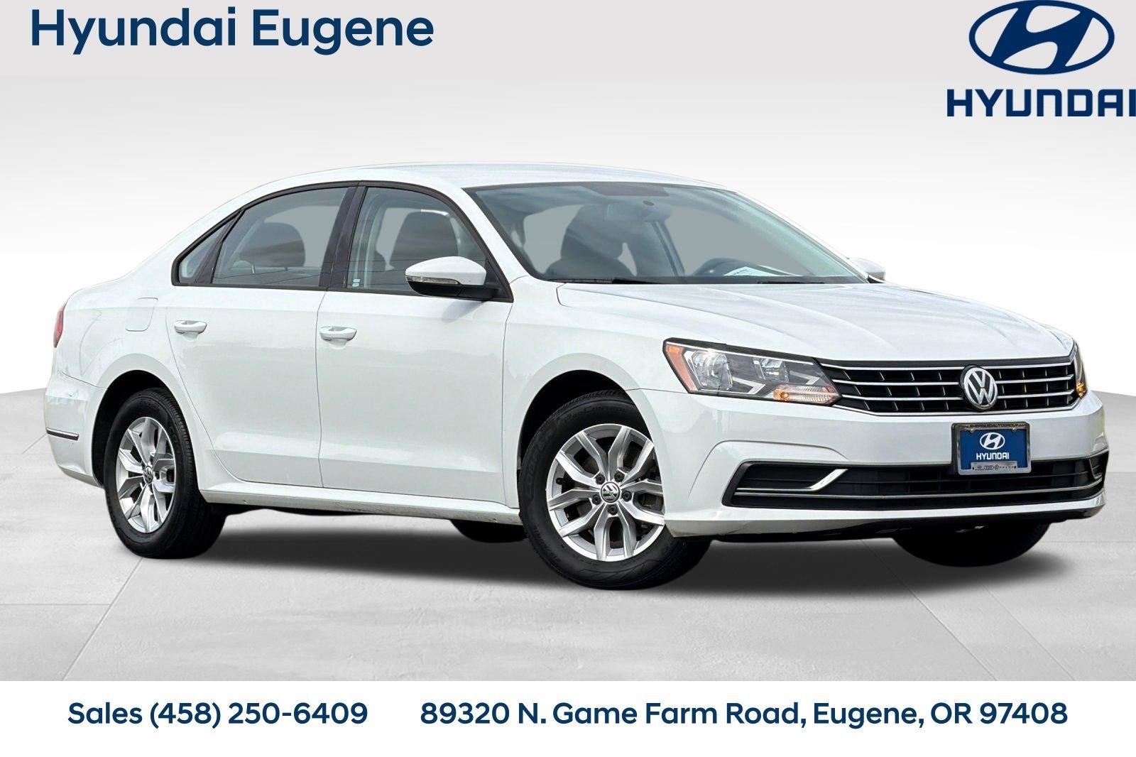 2018 Volkswagen Passat 2.0T R-Line Auto's photo