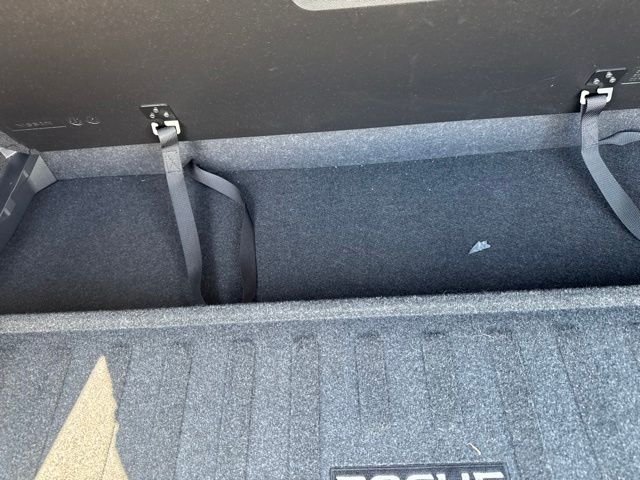 Used 2017 Gray Nissan SL image 16