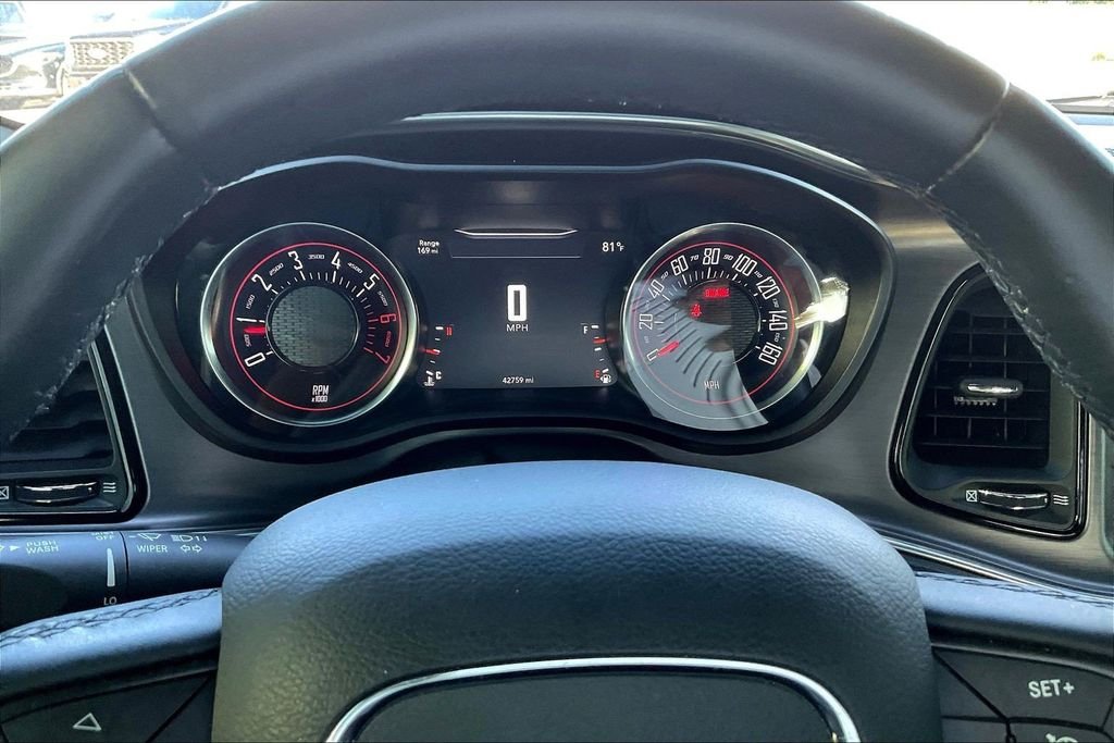 Used 2017 White Knuckle Clearcoat Dodge R/T image 12