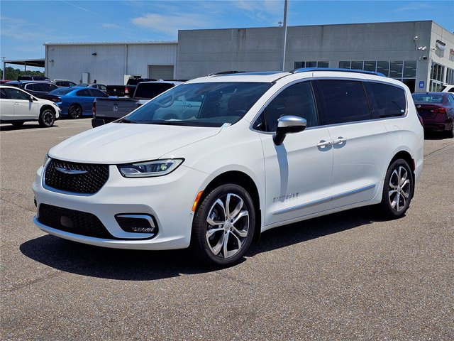 2026 Chrysler Pacifica Pinnacle