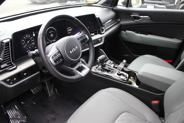 Used 2023 Black Kia X-Pro image 3