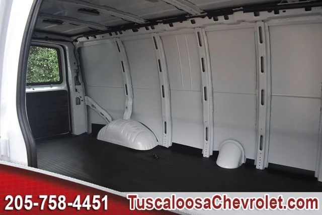 2025 Chevrolet Express Cargo Work Van - Photo 13