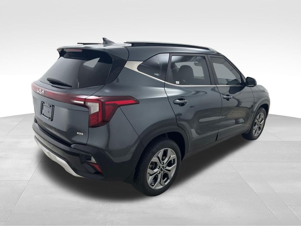 Used 2024 Gray Kia S image 5