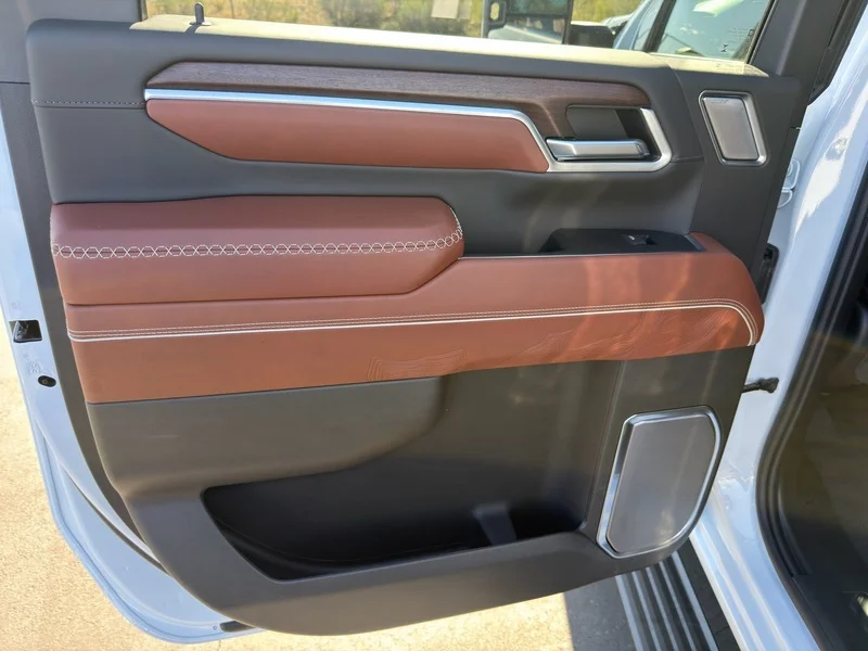 New 2026 Glacier White Tricoat GMC Denali Ultimate image 16