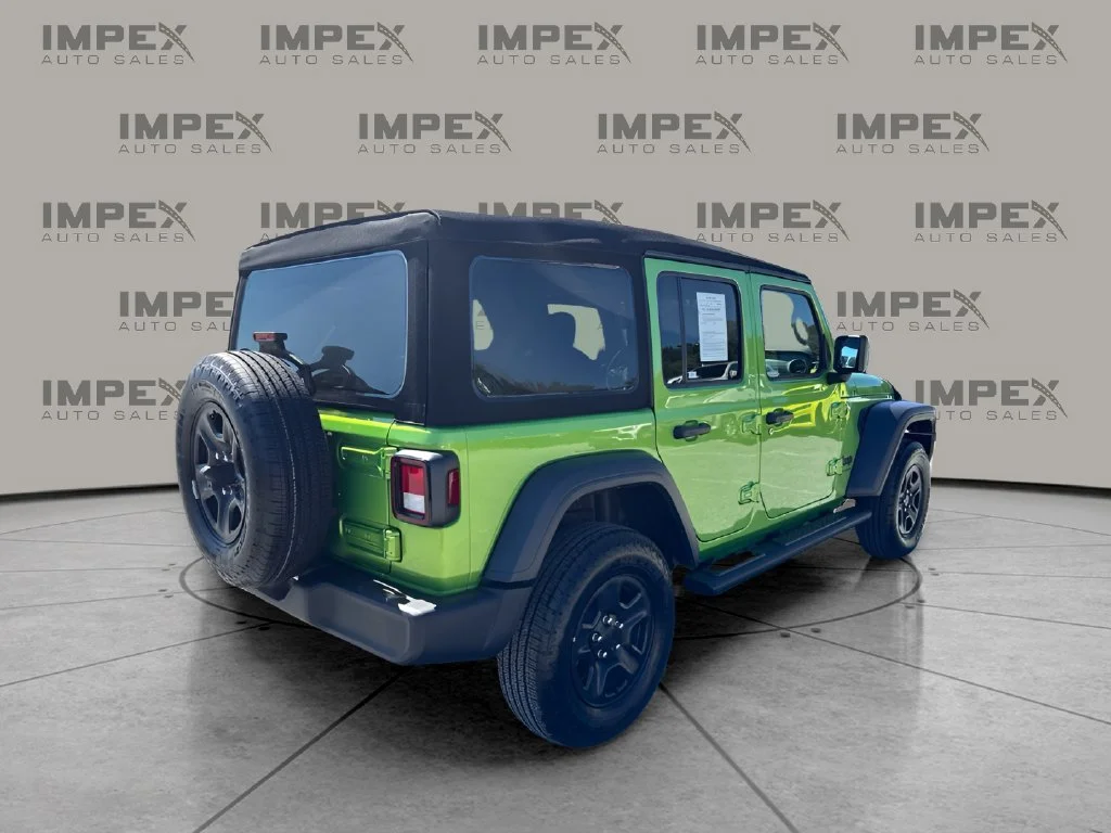 Used 2025 Green Jeep Sport image 5