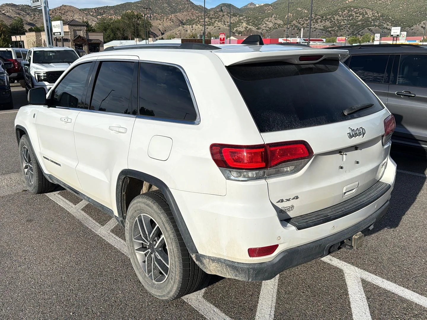 Used 2020 Bright White Clearcoat Jeep North image 4