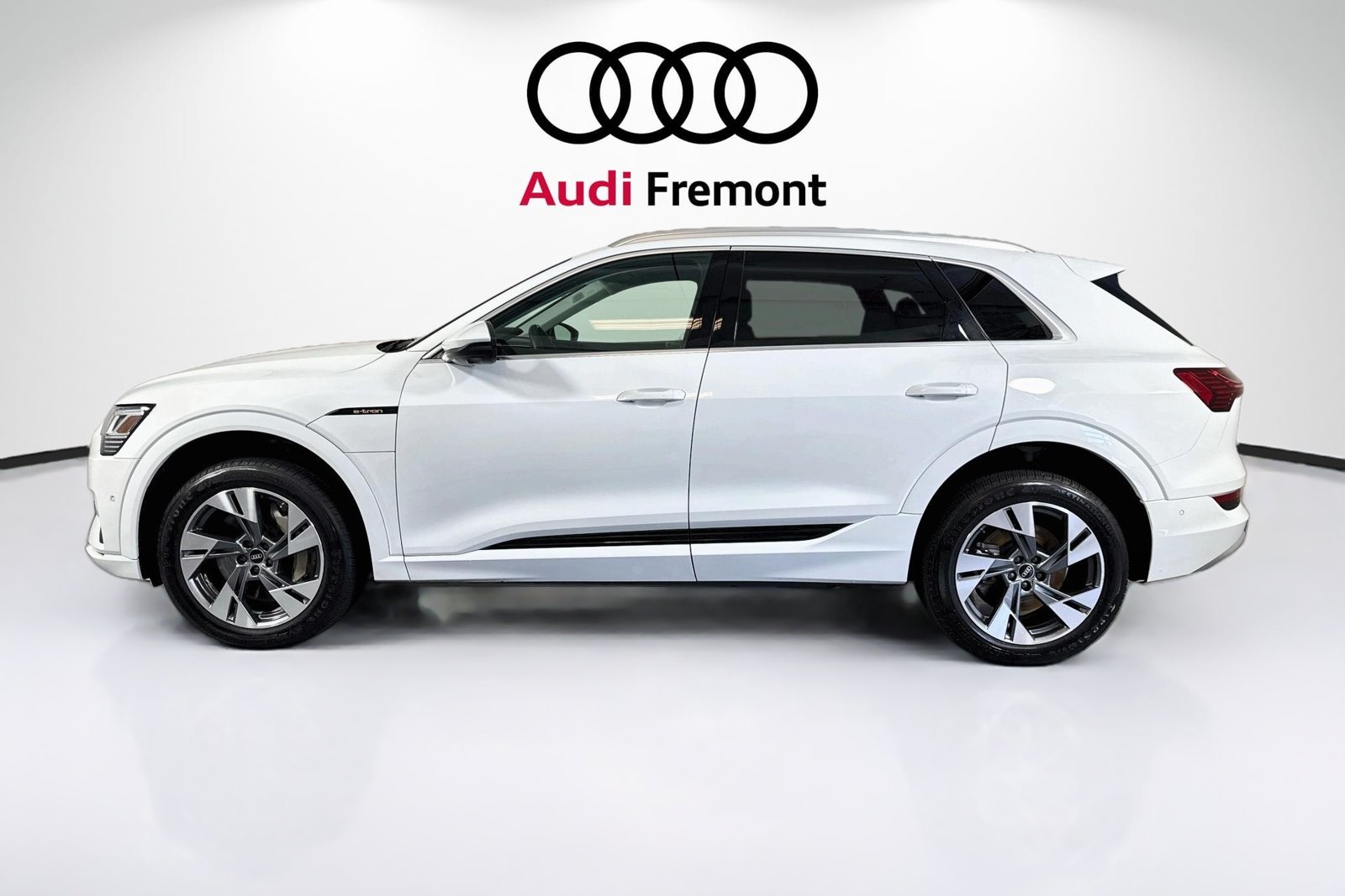 Used 2022 White Audi Premium Plus image 1