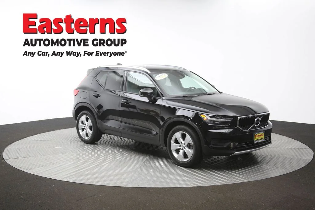 Used 2019 Black Volvo Momentum image 47