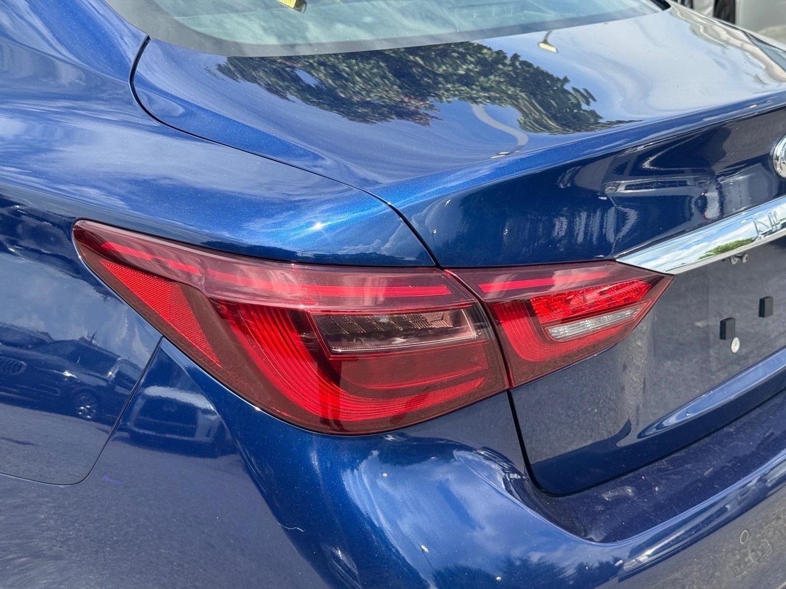 Used 2018 Iridium Blue INFINITI RED SPORT 400 image 11