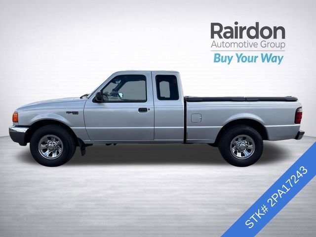 Used 2002 Silver Frost Clearcoat Metallic Ford XLT image 4