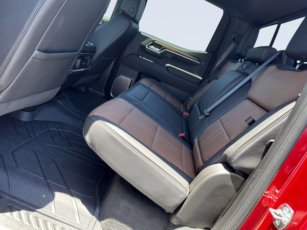 2025 Chevrolet Silverado 1500 High Country - Photo 18