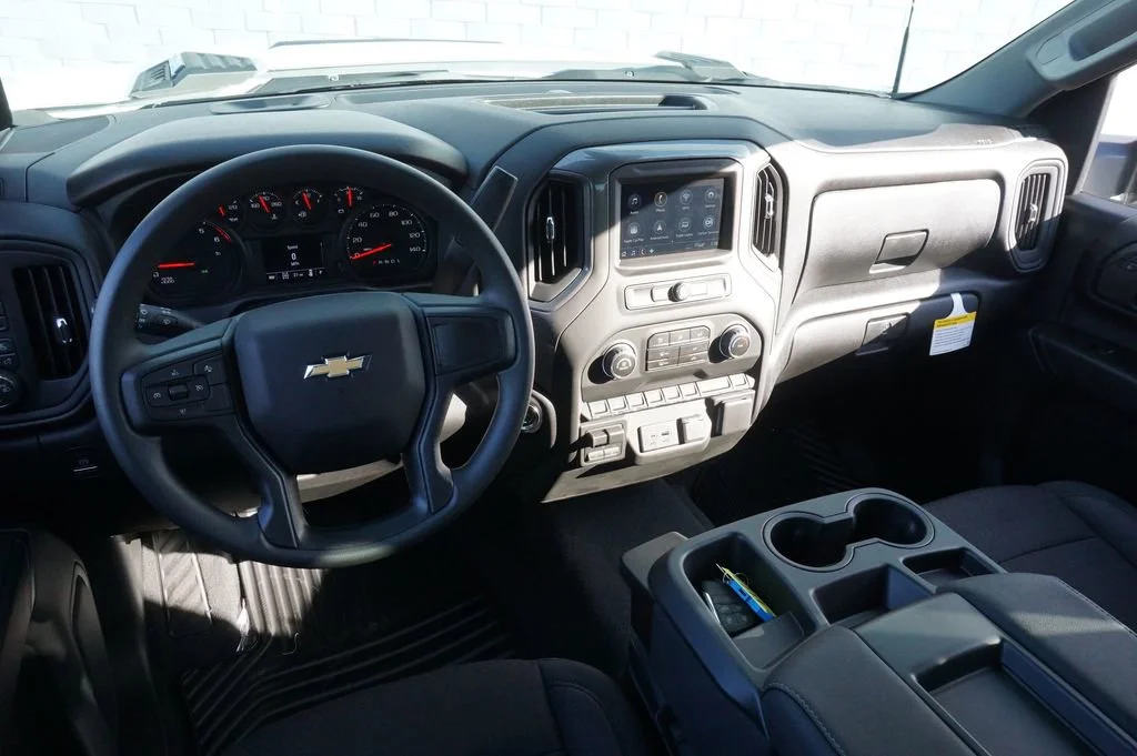 New 2026 Summit White Chevrolet Custom image 13