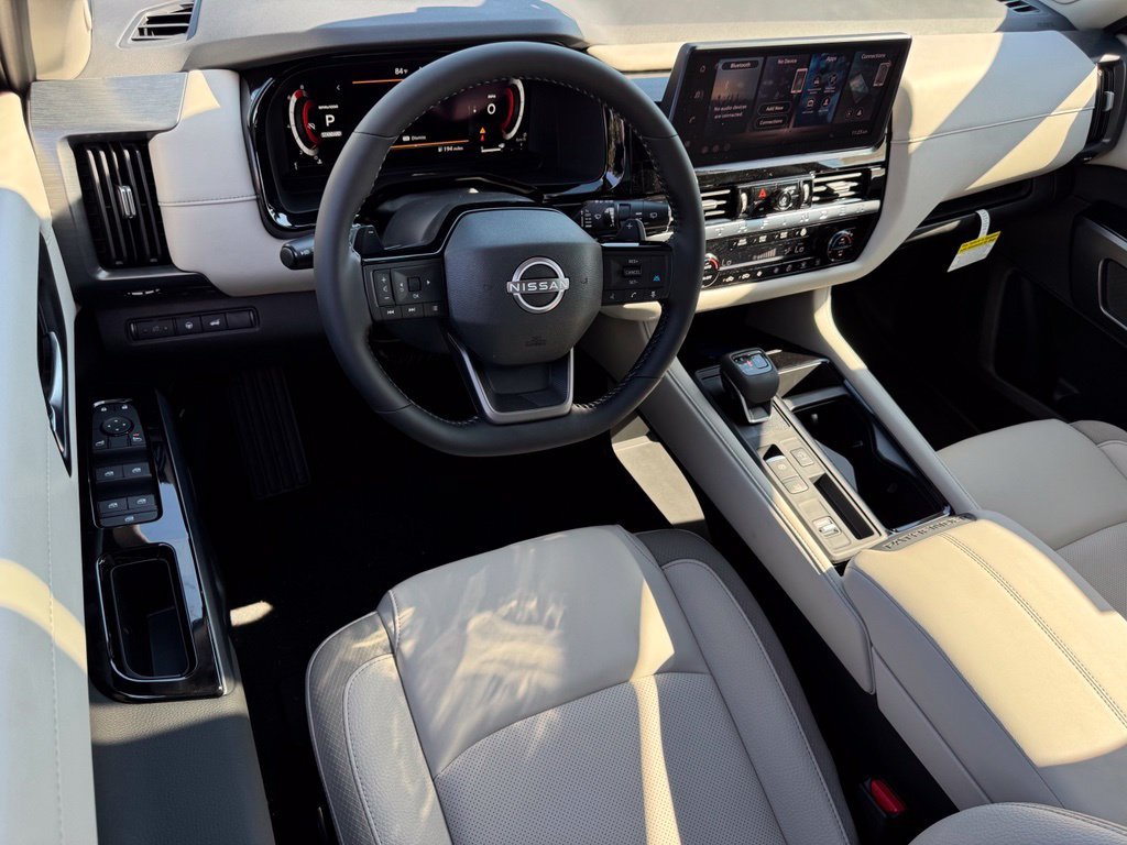 New 2026 White Nissan SL image 21