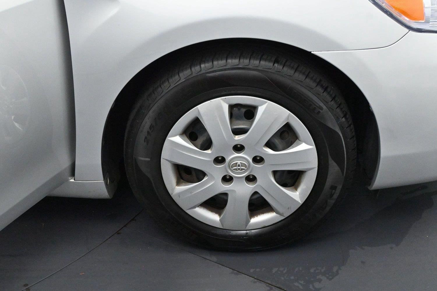 Used 2010 Classic Silver Metallic Toyota LE image 25