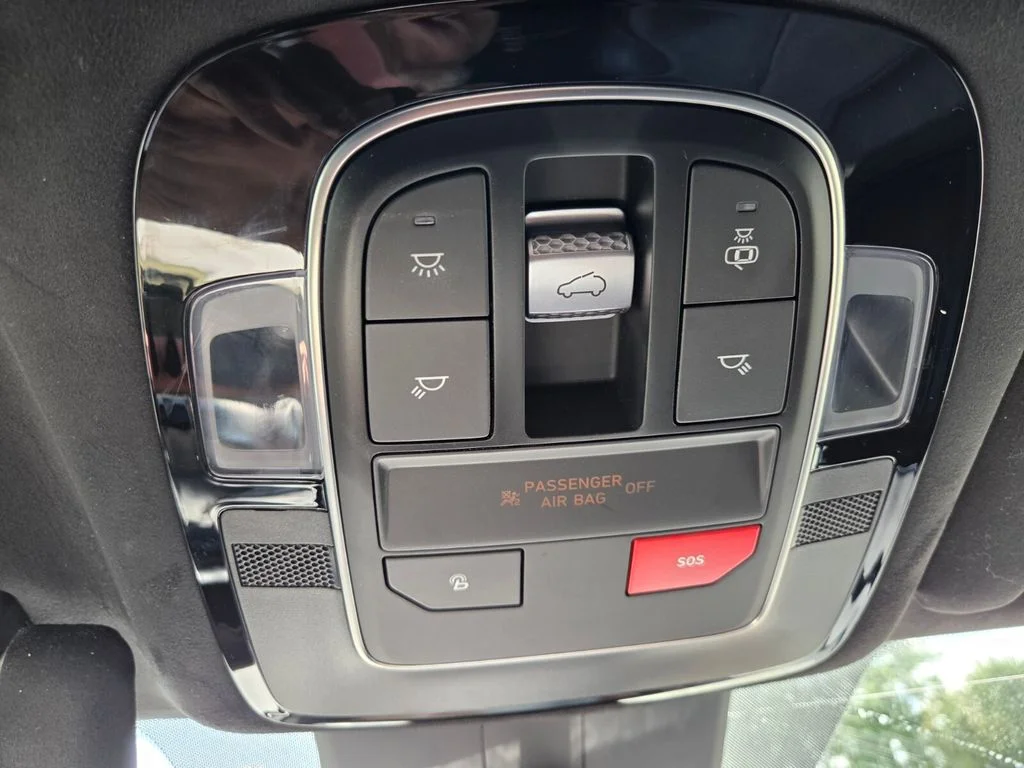 Used 2023 Gray Hyundai Calligraphy image 34